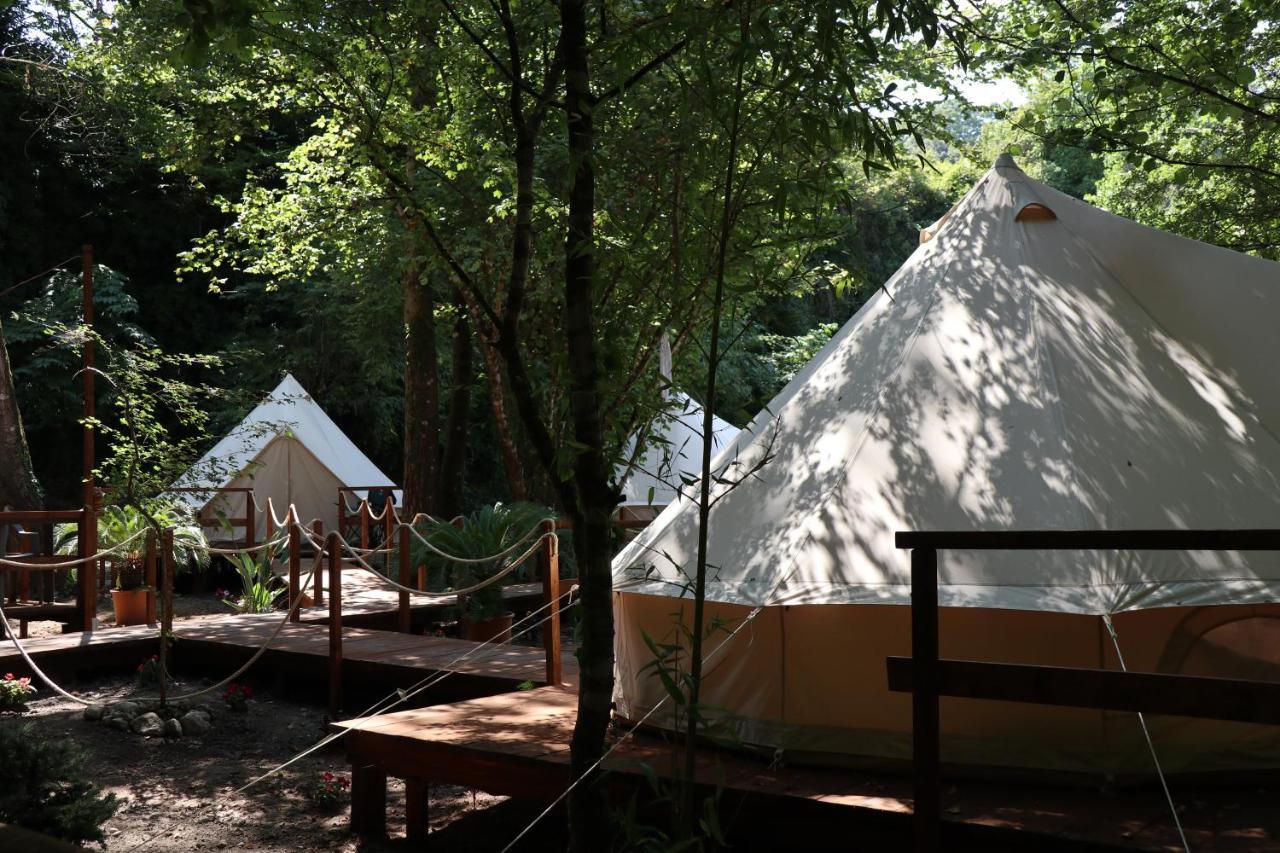River Tribe Glamping Laino Borgo ภายนอก รูปภาพ